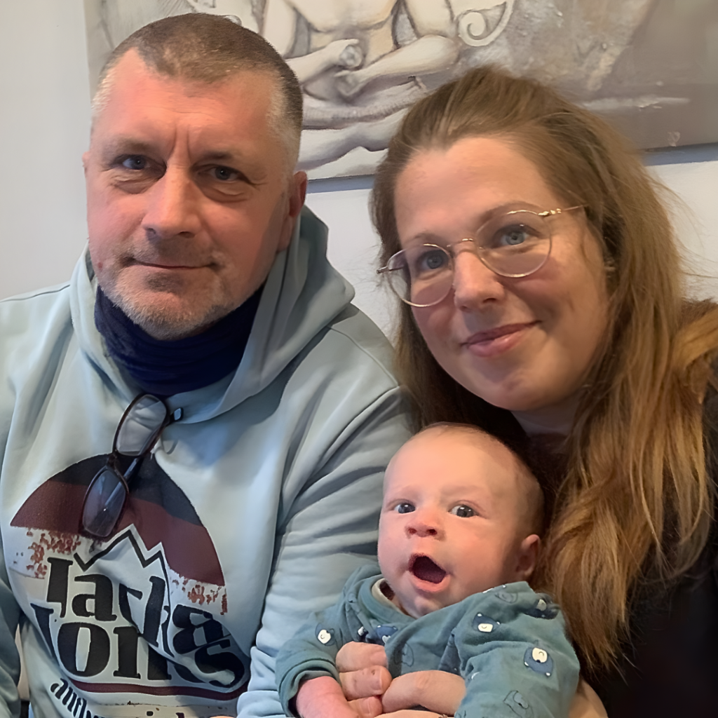 „Ich bin verheiratet, habe eine wundervolle Familie und mein größter Wunsch hat sich erfüllt!“ - Sarah